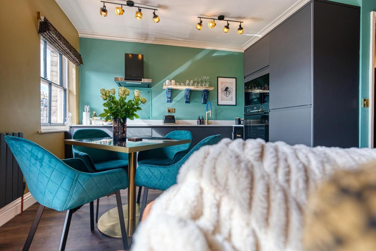 Casa Del Artista - Luxury Apartments, Уитби Экстерьер фото