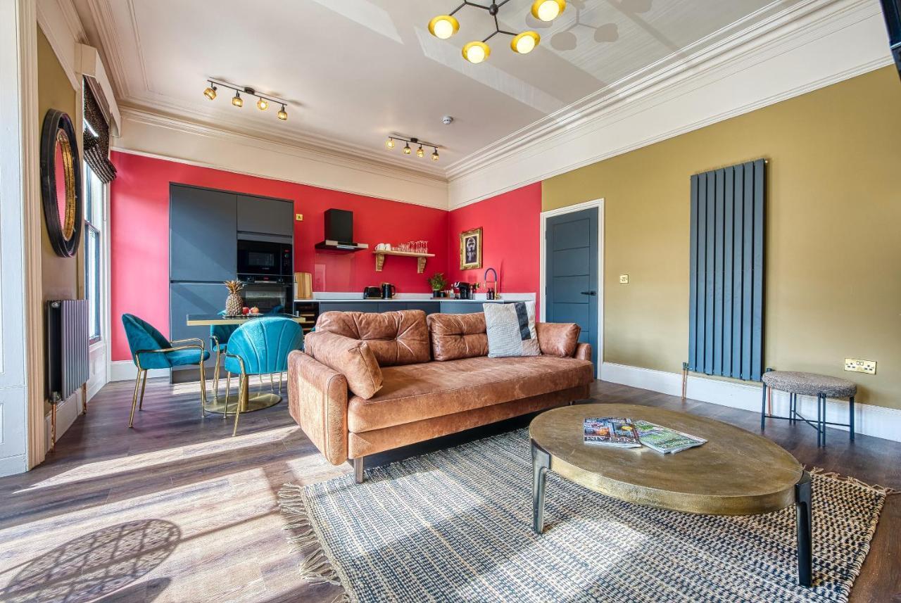 Casa Del Artista - Luxury Apartments, Уитби Экстерьер фото
