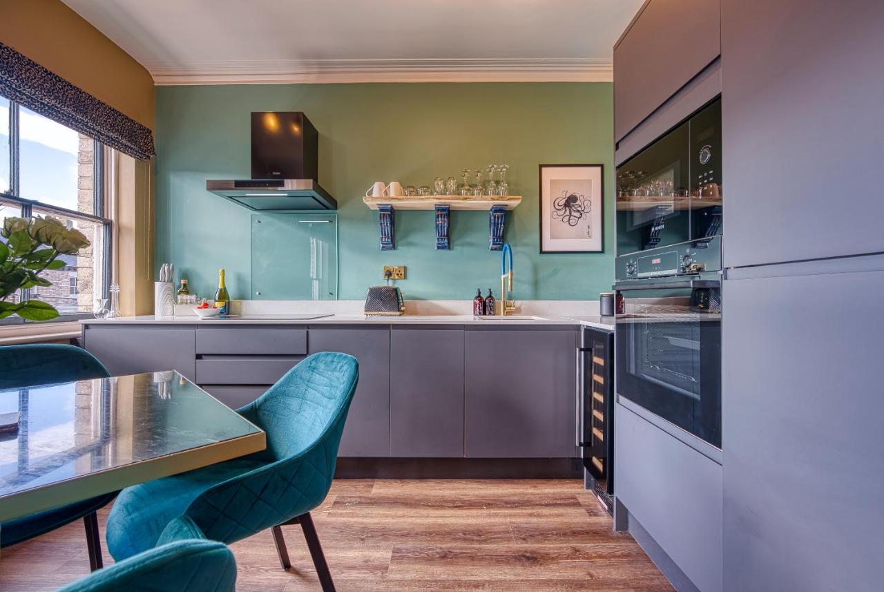 Casa Del Artista - Luxury Apartments, Уитби Экстерьер фото