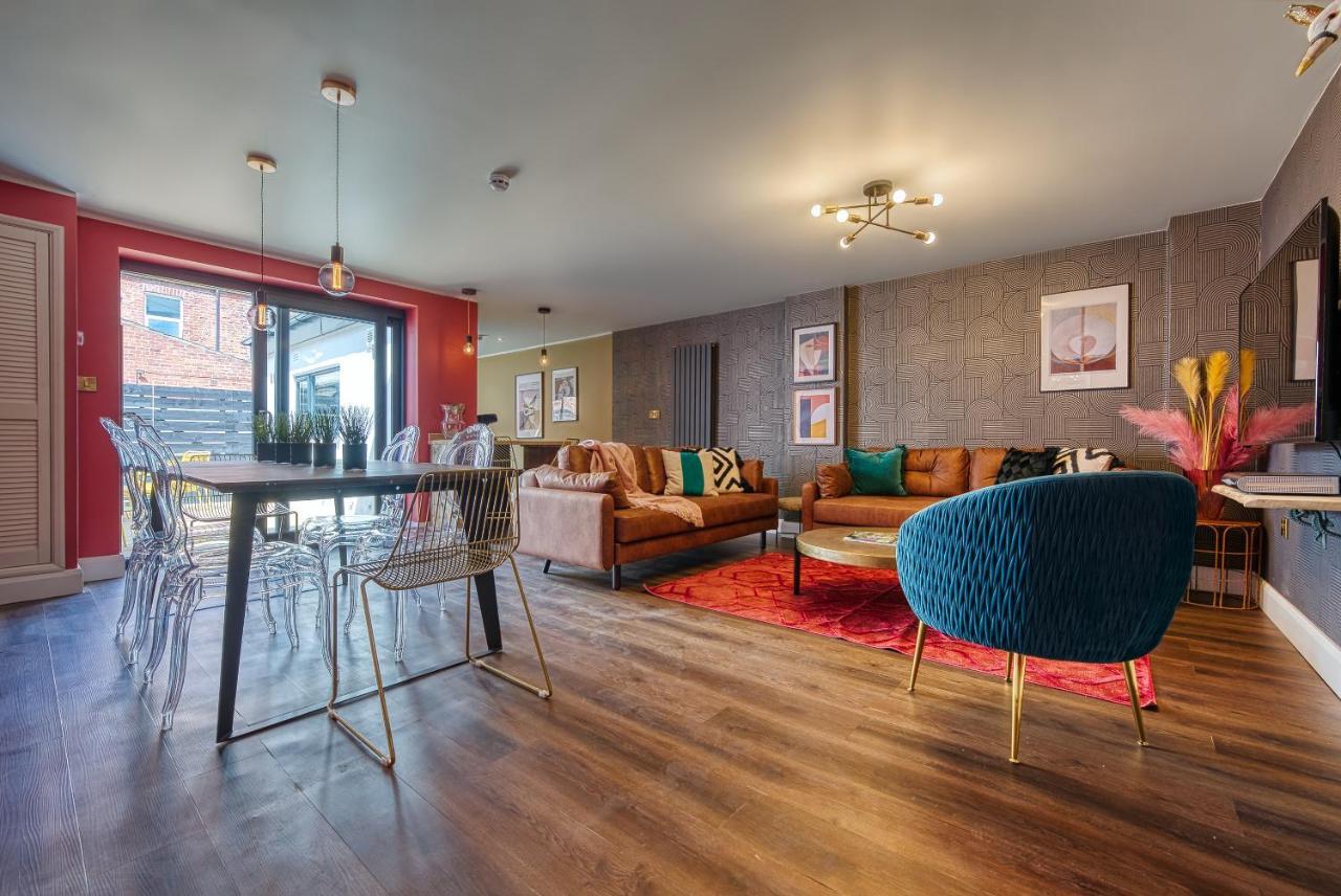 Casa Del Artista - Luxury Apartments, Уитби Экстерьер фото