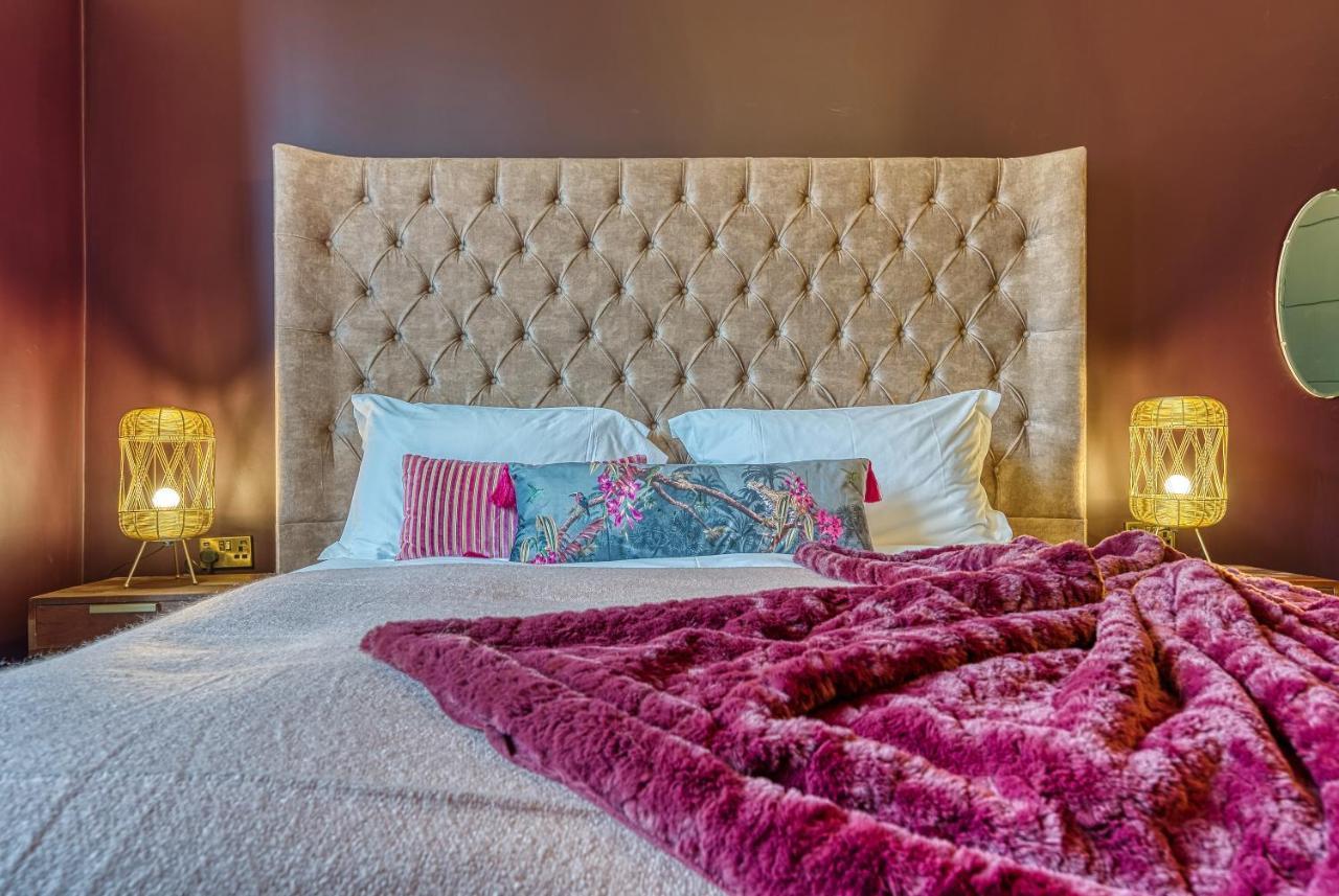Casa Del Artista - Luxury Apartments, Уитби Экстерьер фото